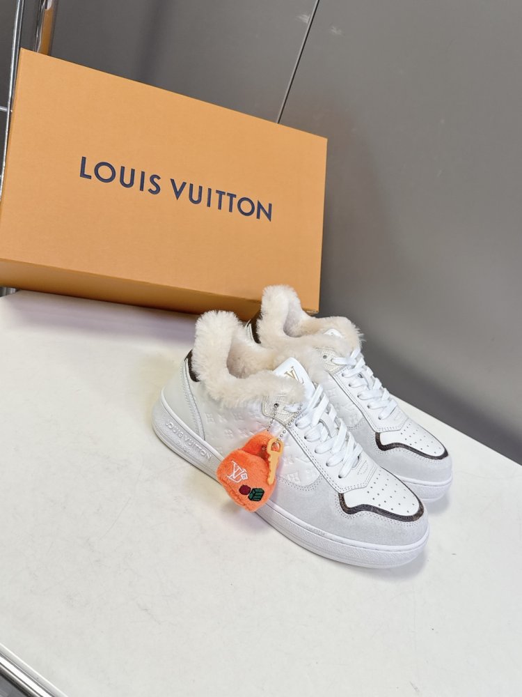 Кроссовки фото 3