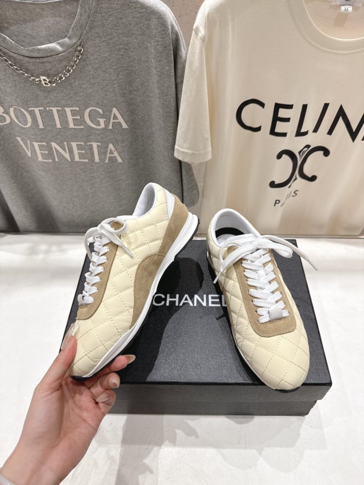 Кроссовки фото 3