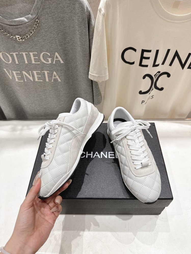 Кроссовки фото 3