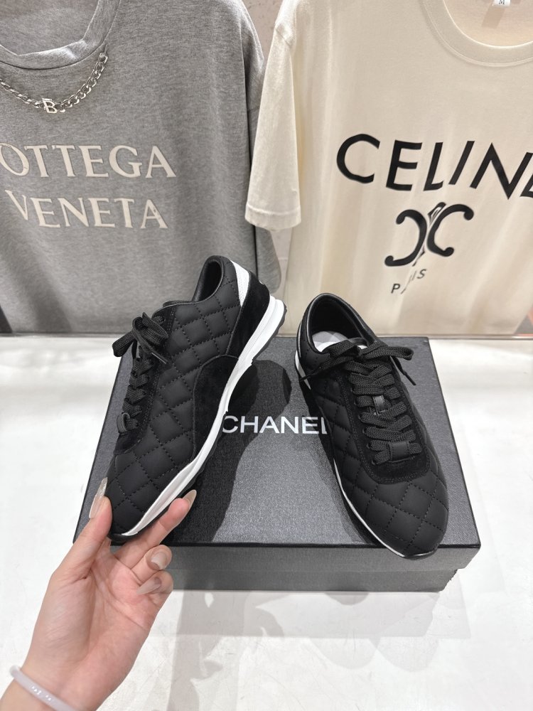 Кроссовки фото 3