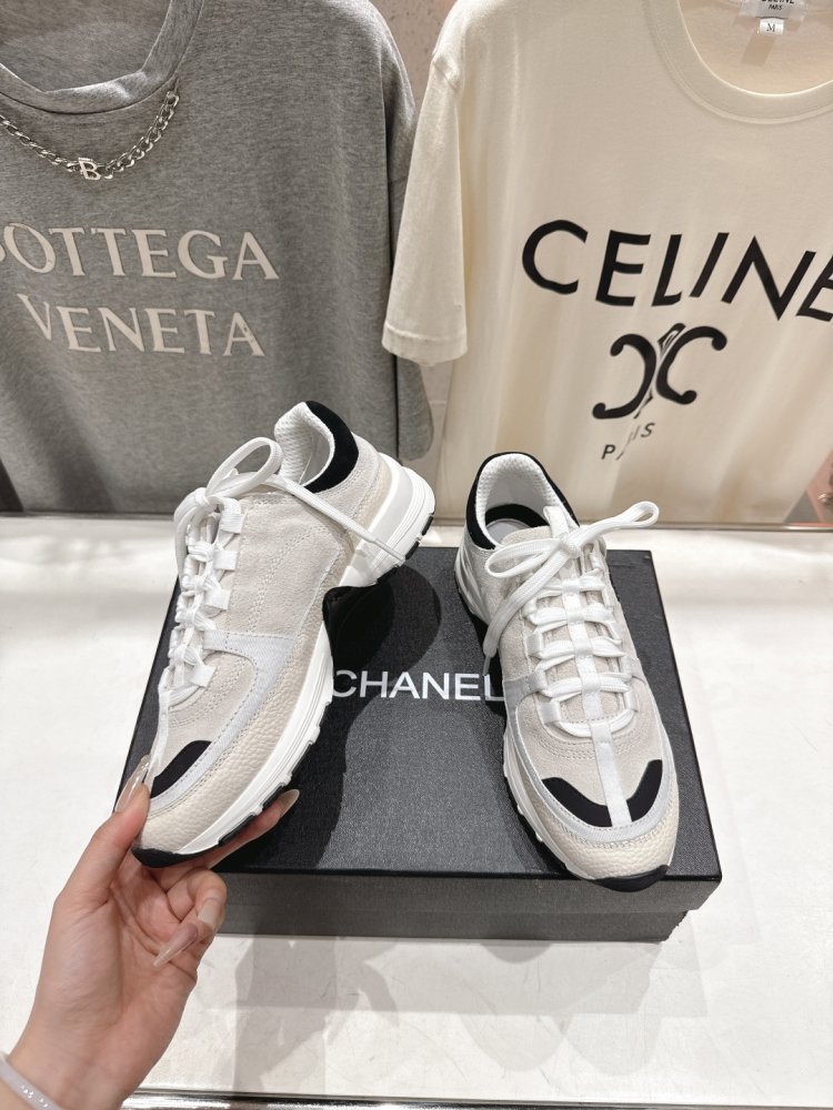 Кроссовки фото 3