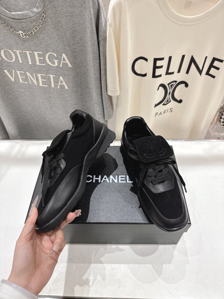 Кроссовки фото 3