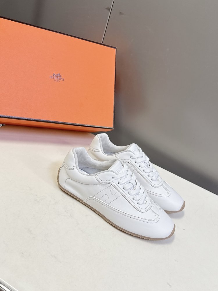 Кроссовки фото 3