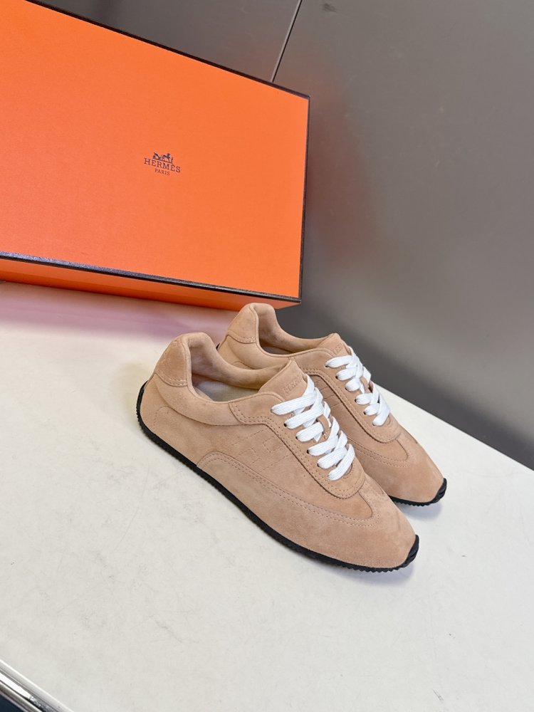 Кроссовки фото 3