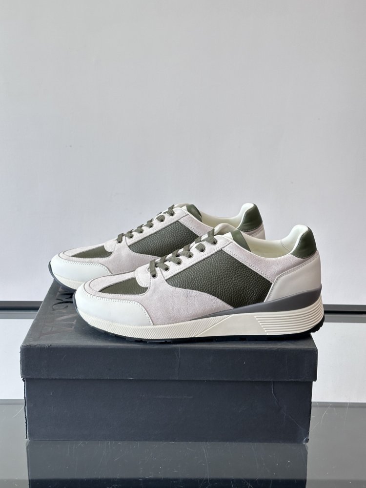 Кросівки фото 3