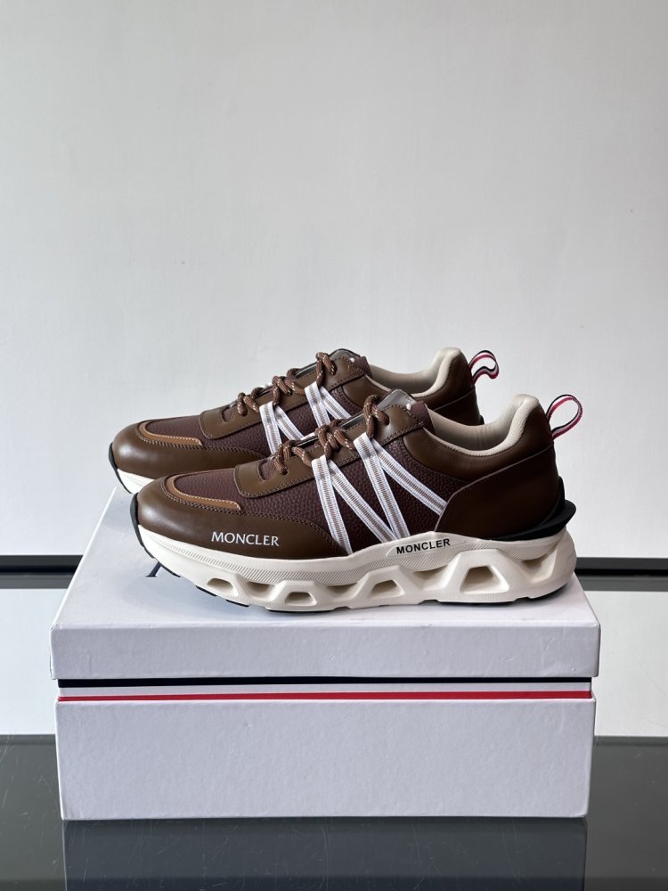 Кроссовки фото 3