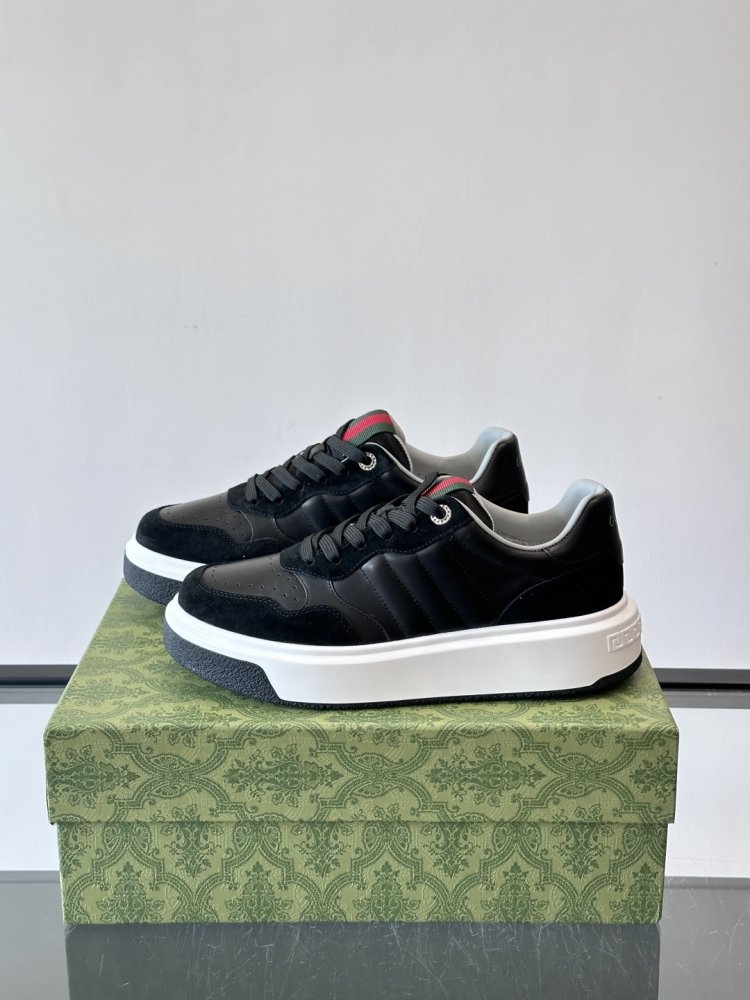 Кросівки фото 3