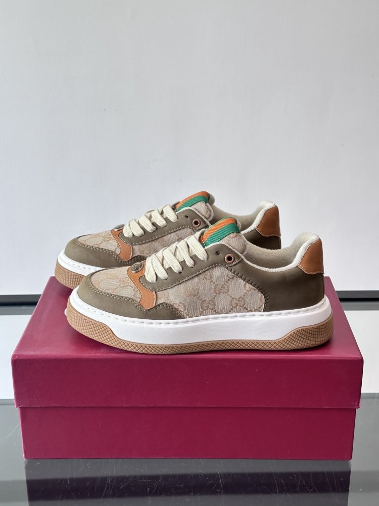 Кросівки фото 3