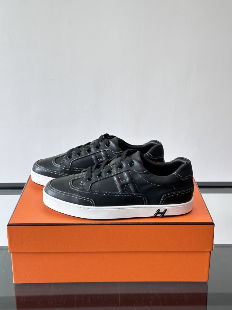 Кросівки фото 3