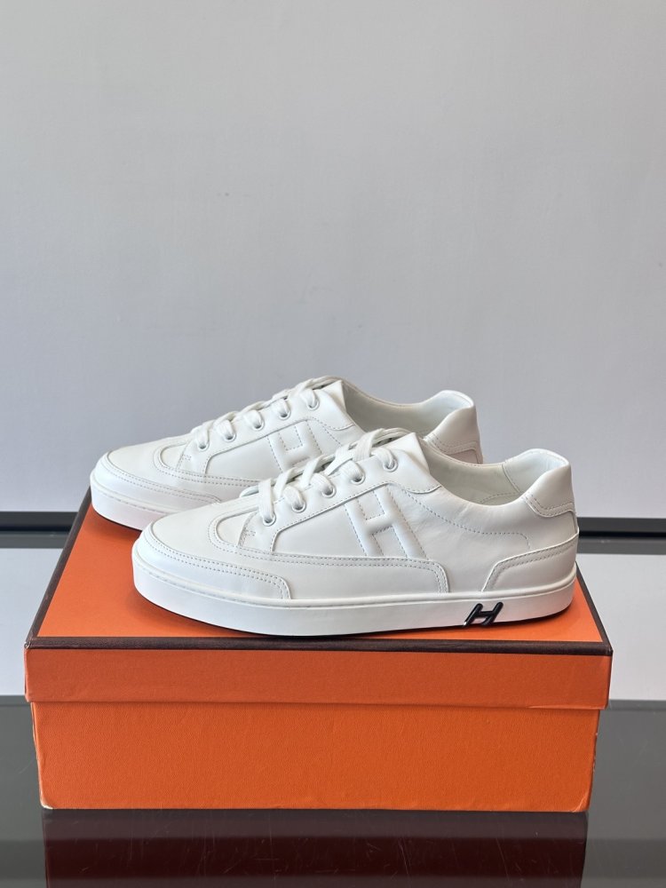 Кросівки фото 3