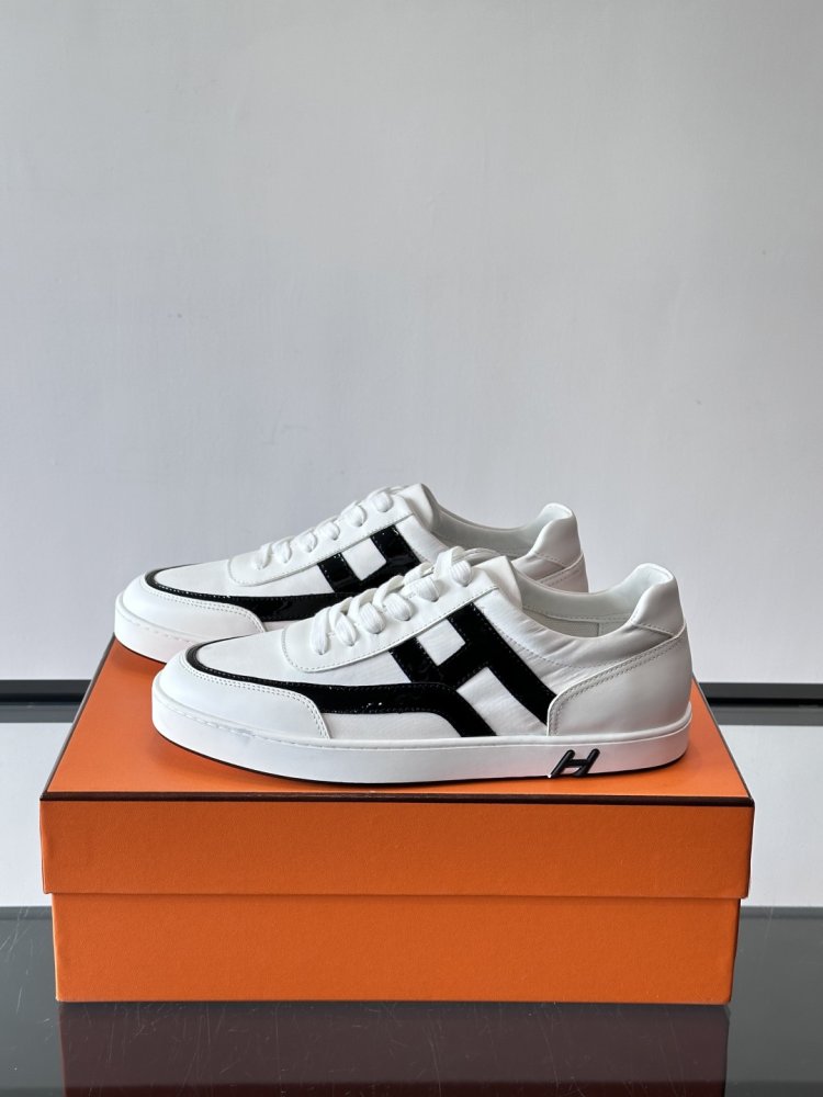 Кросівки фото 3