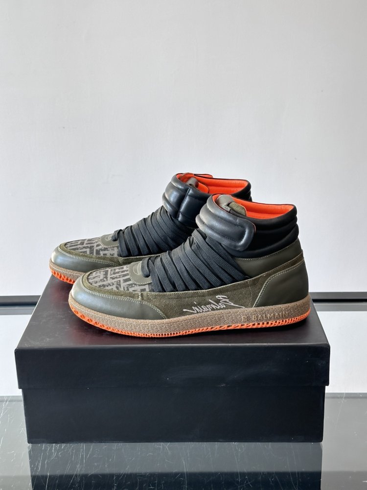 Кросівки фото 3