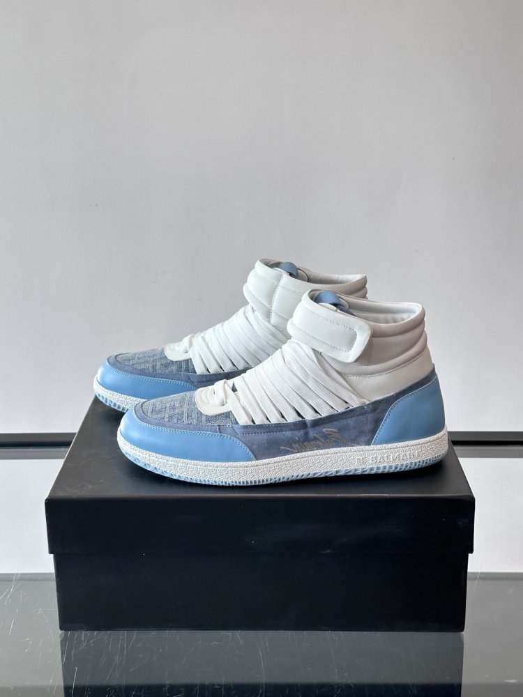 Кросівки фото 3