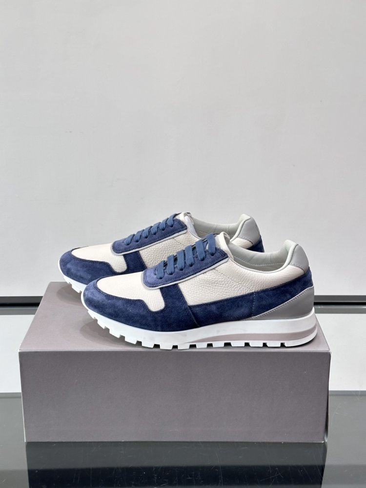 Кросівки фото 3