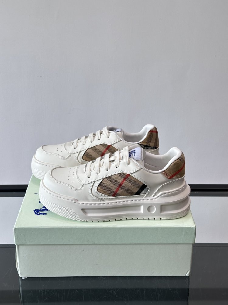 Кросівки фото 3