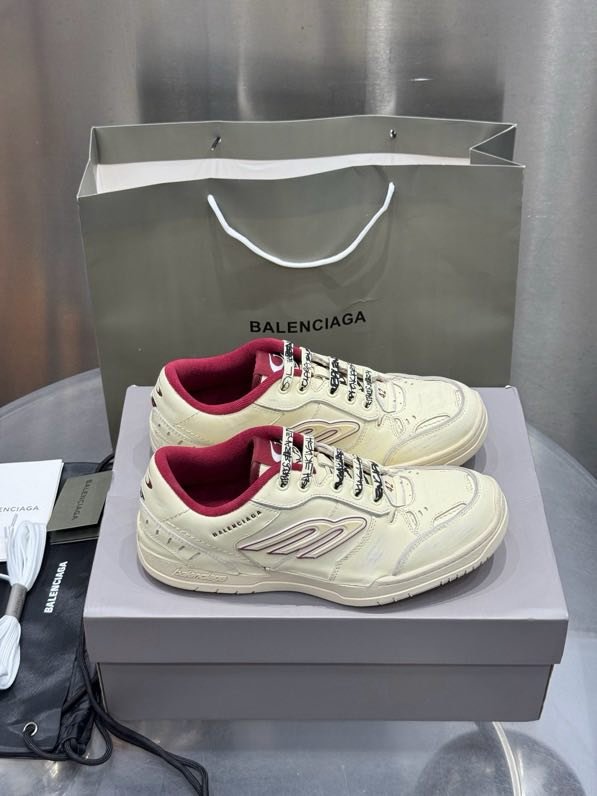 Кросівки фото 3