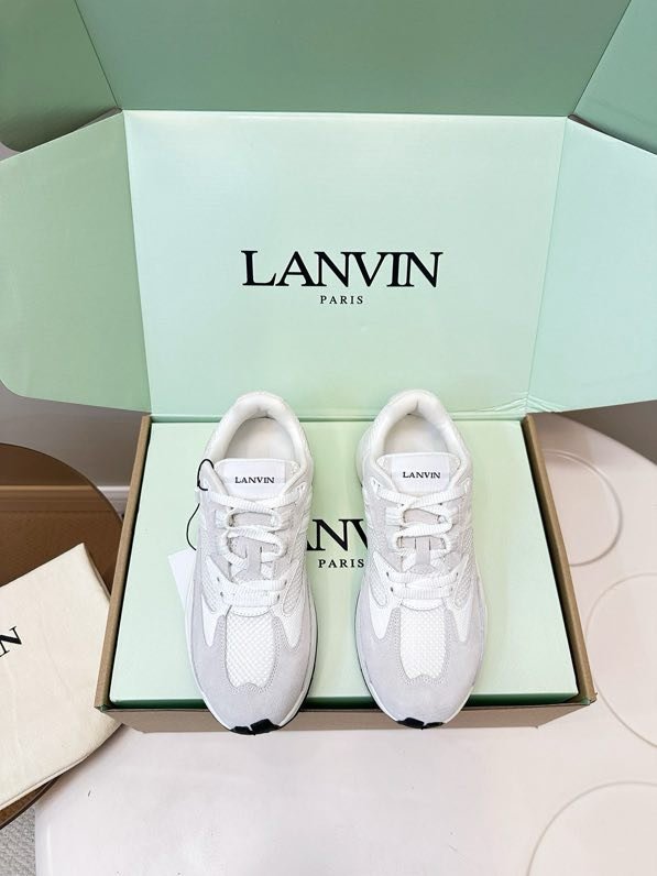 Кроссовки фото 4