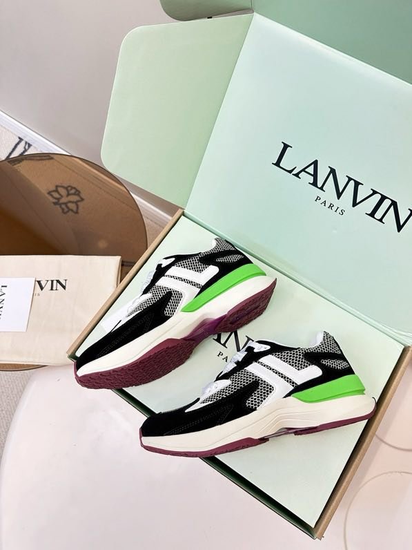 Кроссовки фото 4