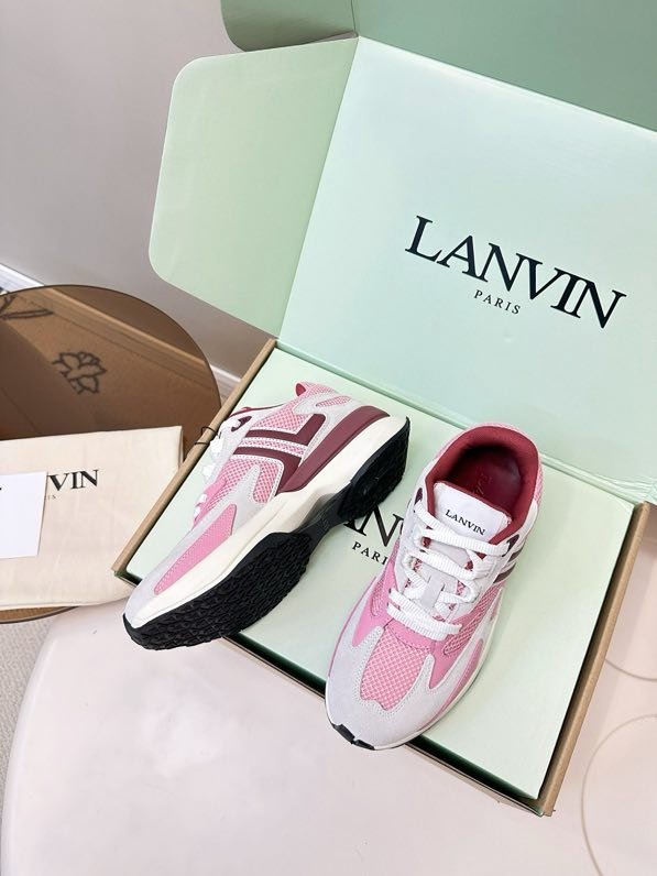 Кроссовки фото 4