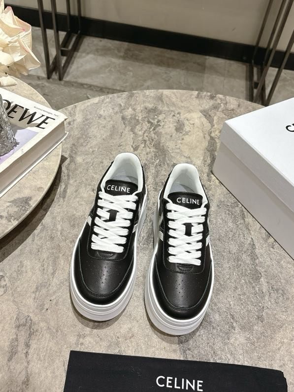 Кроссовки фото 4