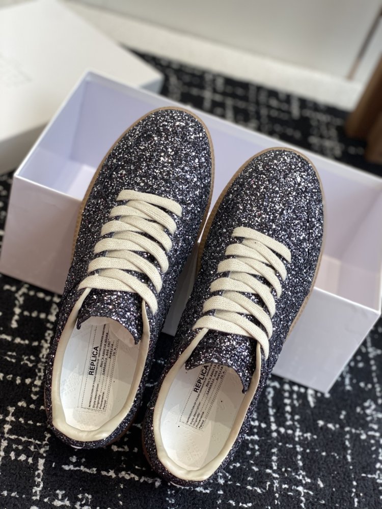 Кроссовки фото 4