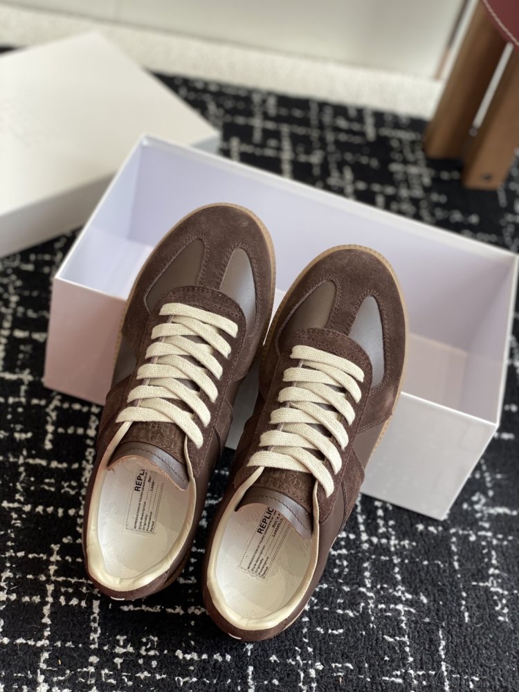 Кроссовки фото 4