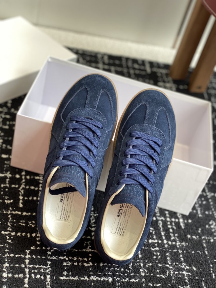 Кроссовки фото 4