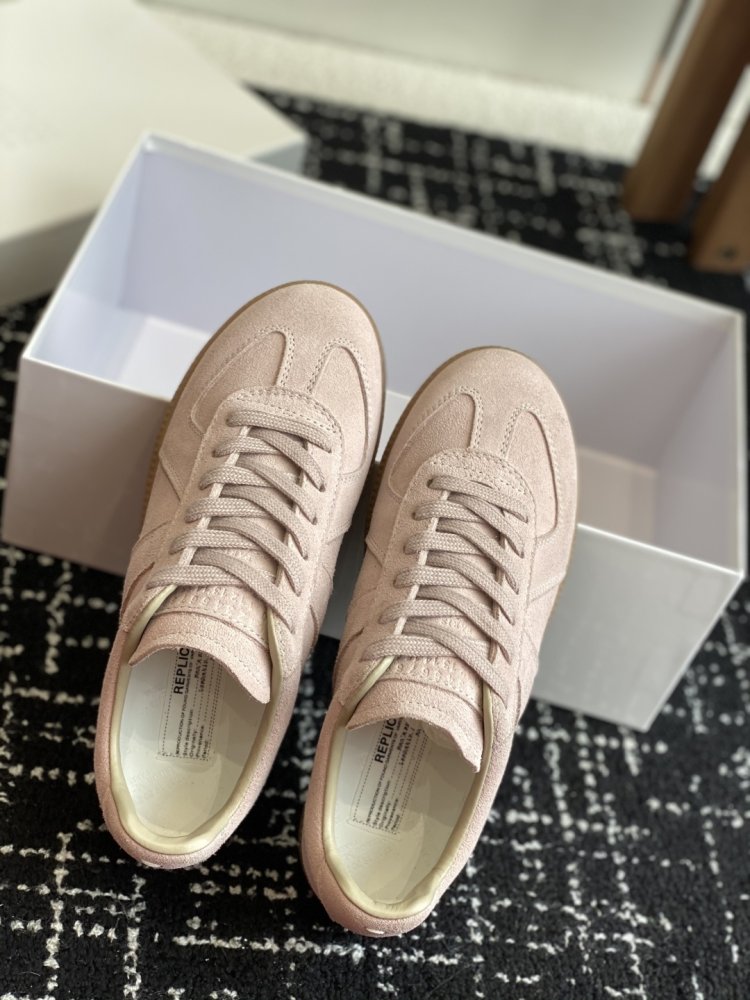 Кроссовки фото 4