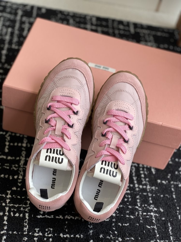 Кроссовки фото 4