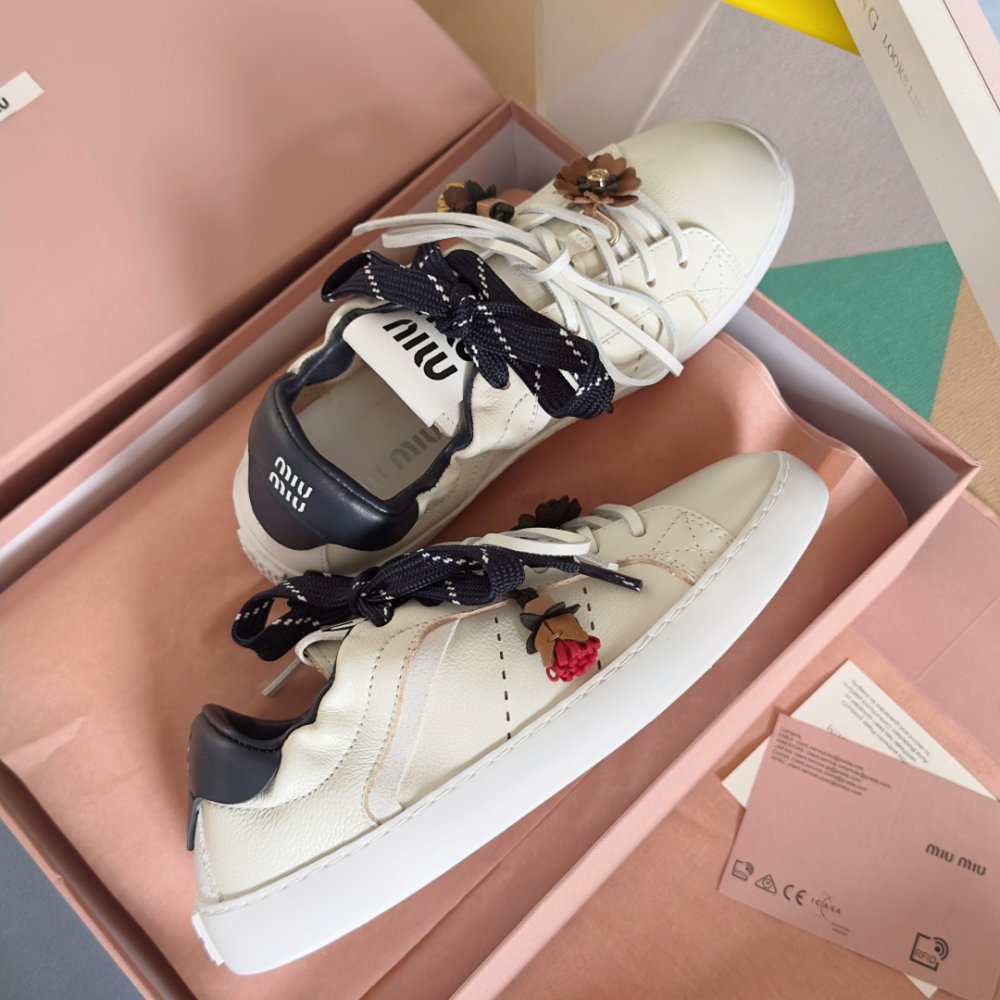 Кроссовки фото 4