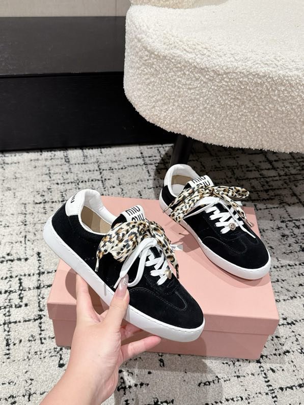 Кроссовки фото 4