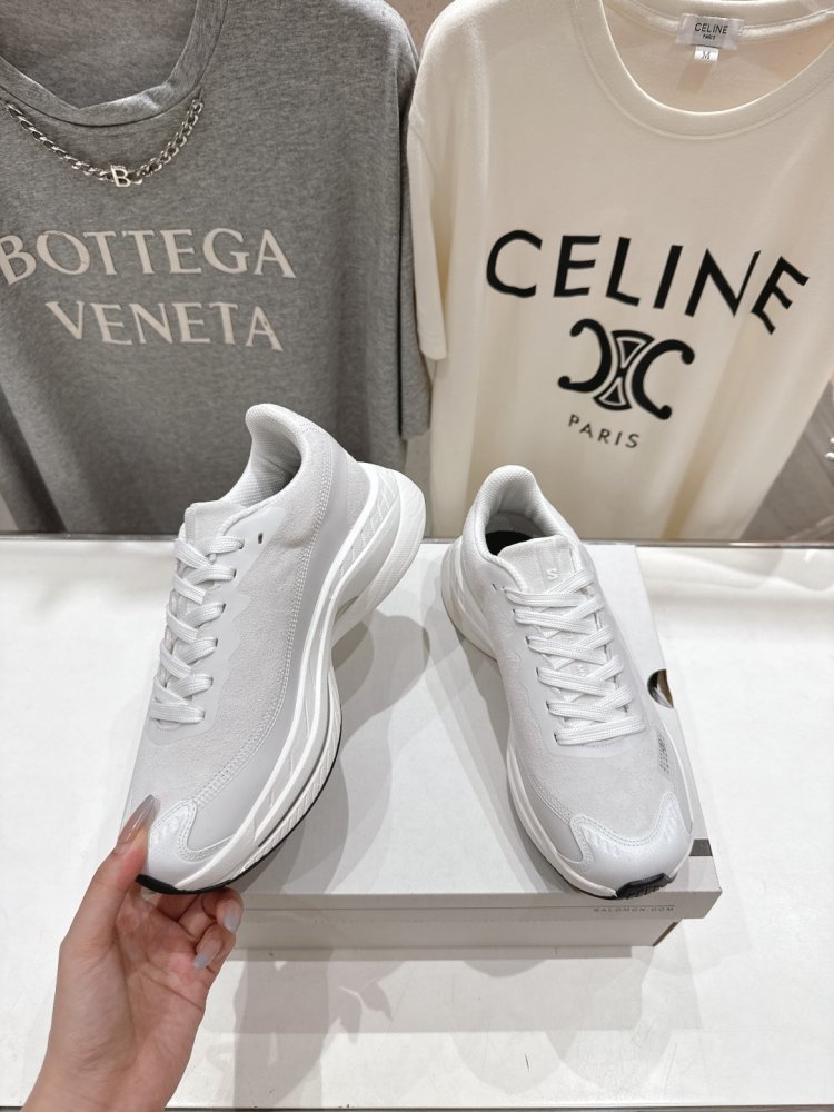 Кросівки фото 4