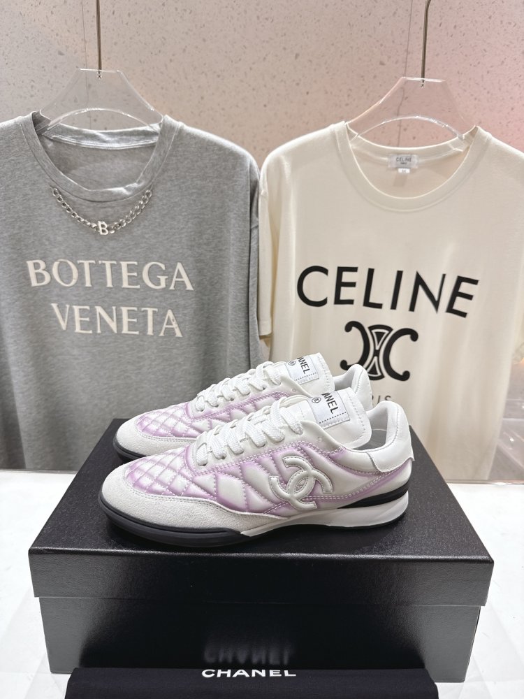 Кросівки фото 4