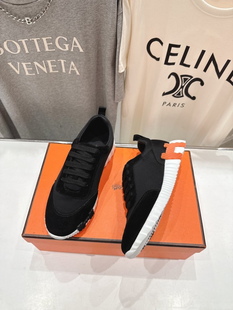 Кросівки фото 4