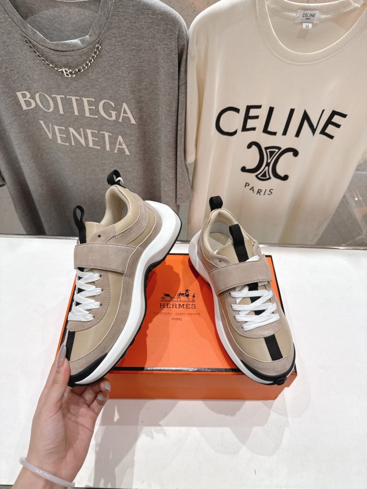 Кросівки фото 4