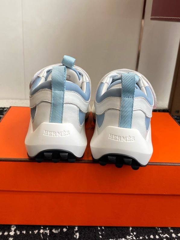 Кроссовки фото 4