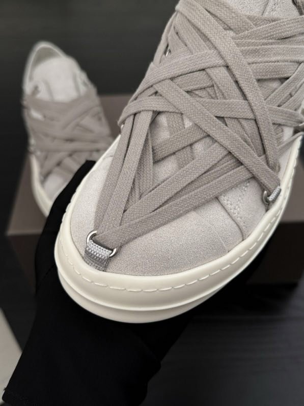 Кросівки фото 4