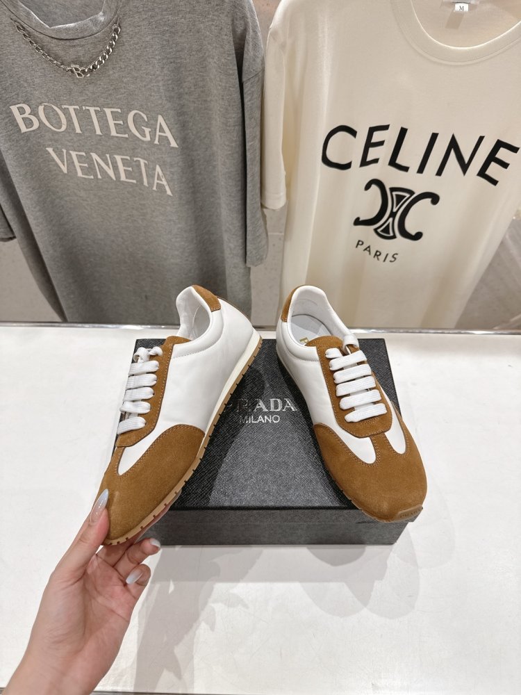 Кроссовки фото 4