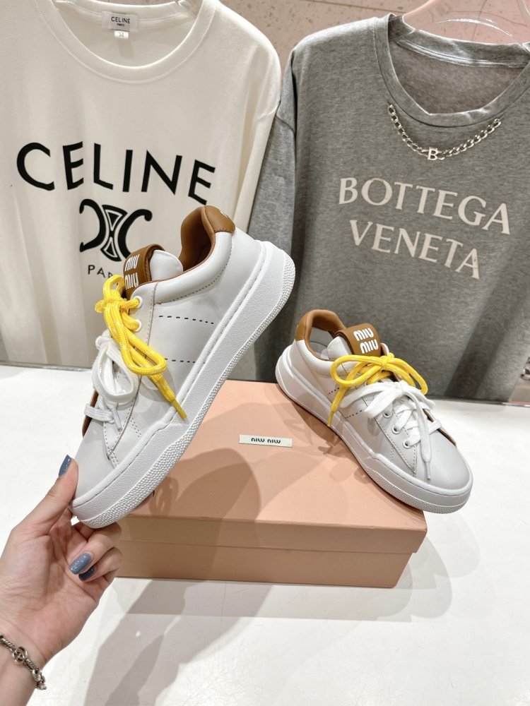 Кроссовки фото 4