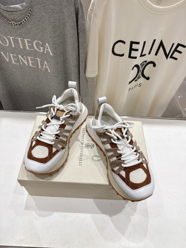 Кроссовки фото 4