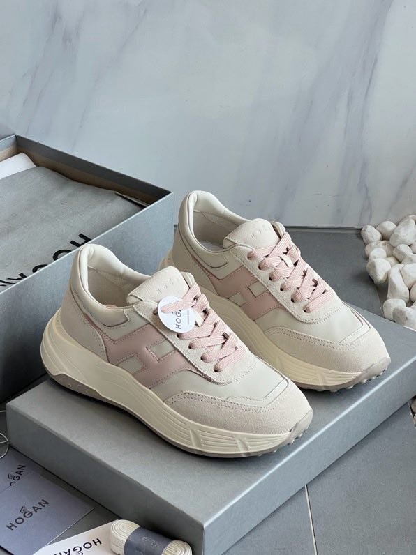 Кроссовки фото 4