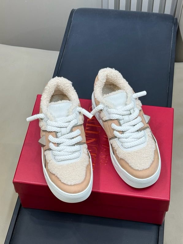 Кроссовки фото 4