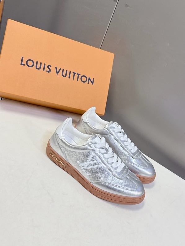 Кроссовки фото 4