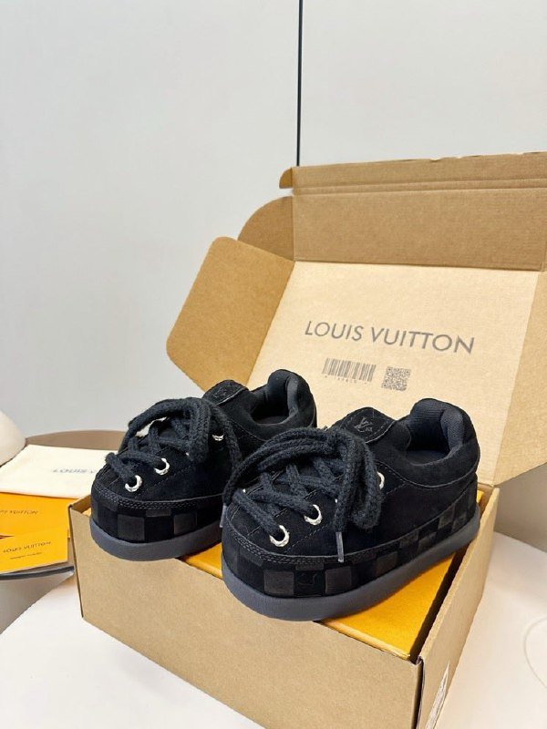 Кроссовки фото 4