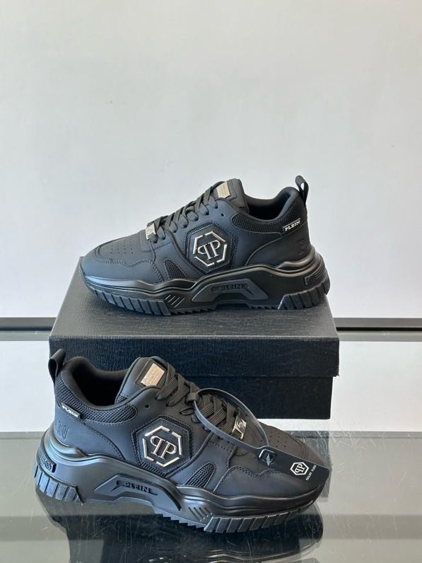 Кроссовки фото 4