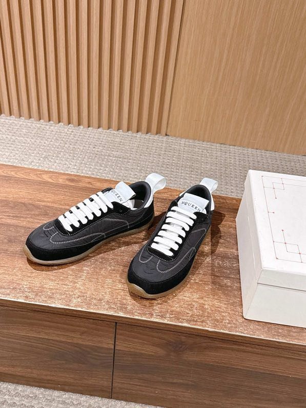 Кроссовки фото 4