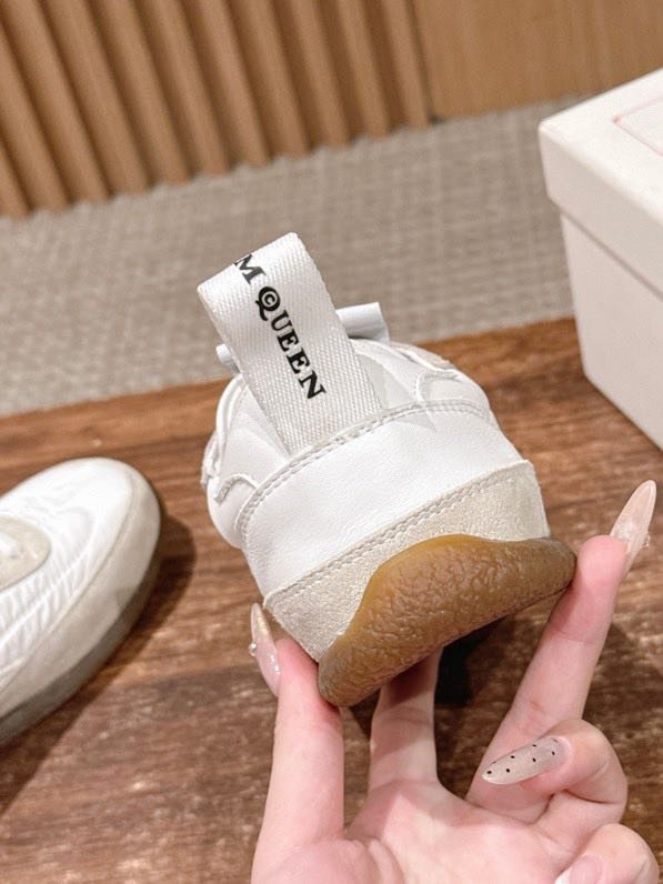 Кроссовки фото 4