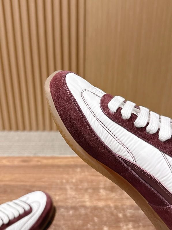 Кроссовки фото 4