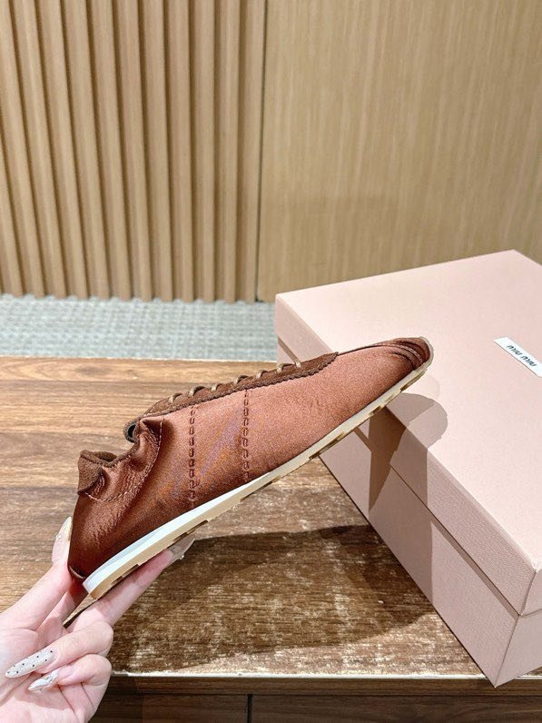 Кроссовки фото 4