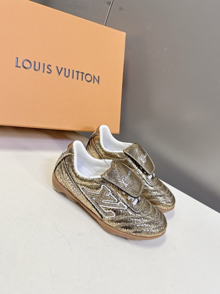 Кроссовки фото 4